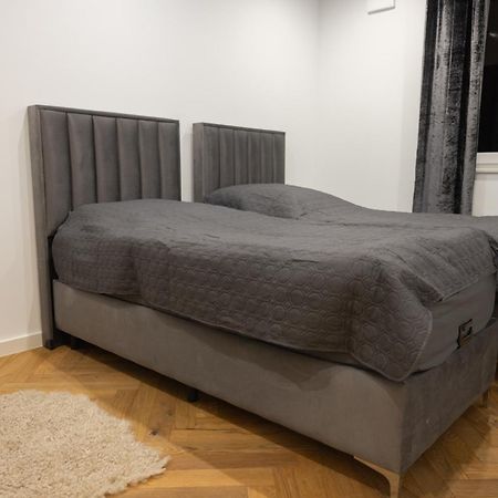 Neubau Apartment Mit Kamin Und Terrasse In Premium Lage Parkplatz Inklusive Bielefeld Luaran gambar