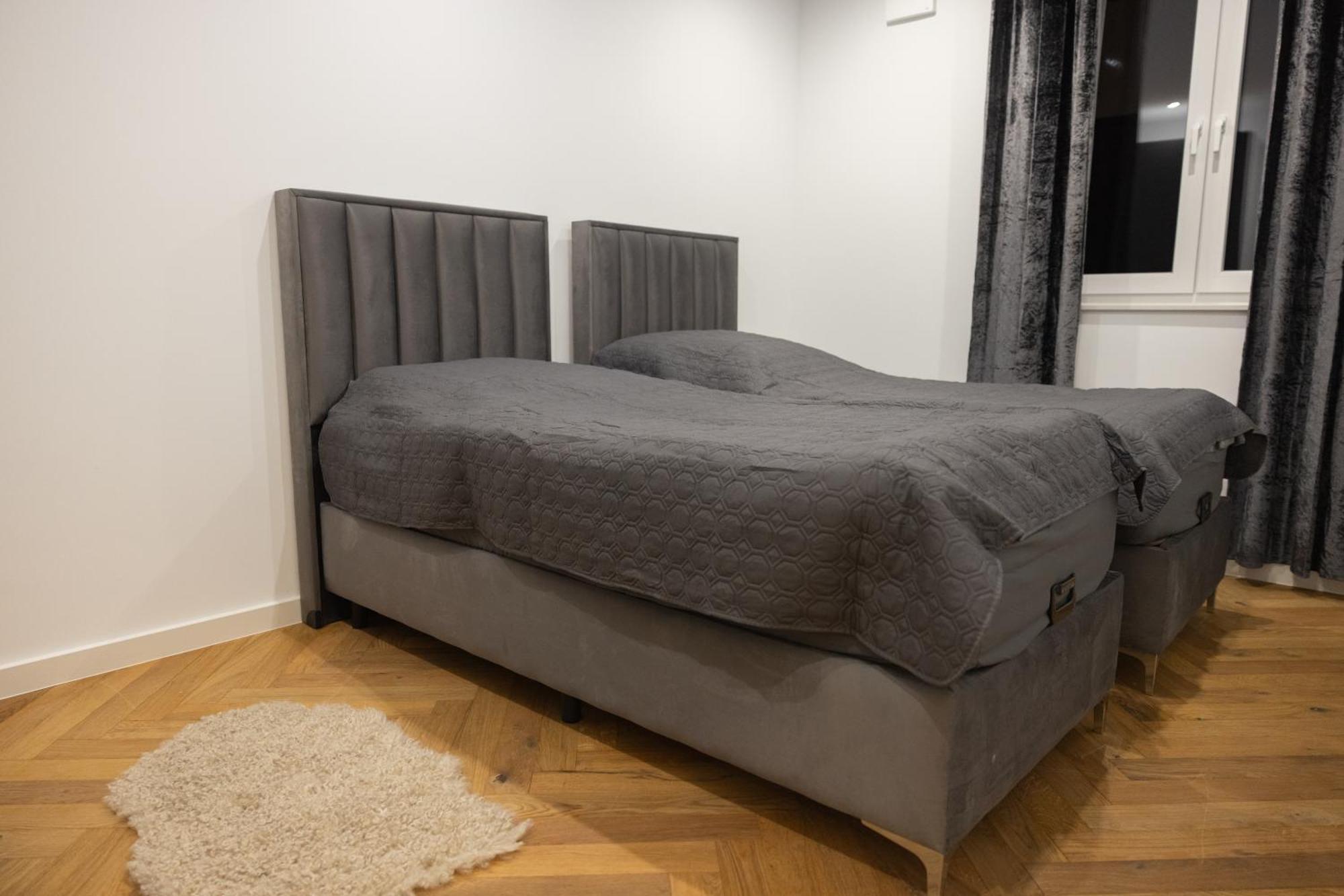 Neubau Apartment Mit Kamin Und Terrasse In Premium Lage Parkplatz Inklusive Bielefeld Luaran gambar