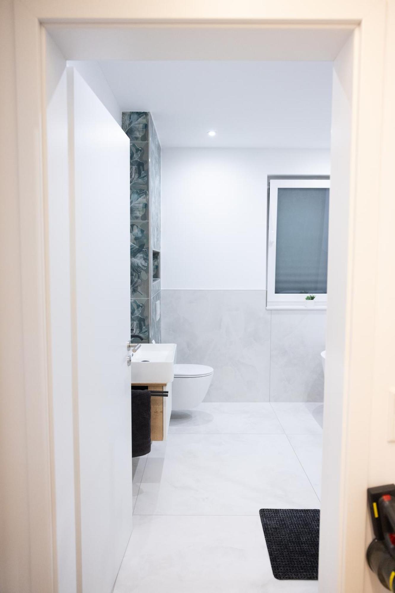 Neubau Apartment Mit Kamin Und Terrasse In Premium Lage Parkplatz Inklusive Bielefeld Luaran gambar