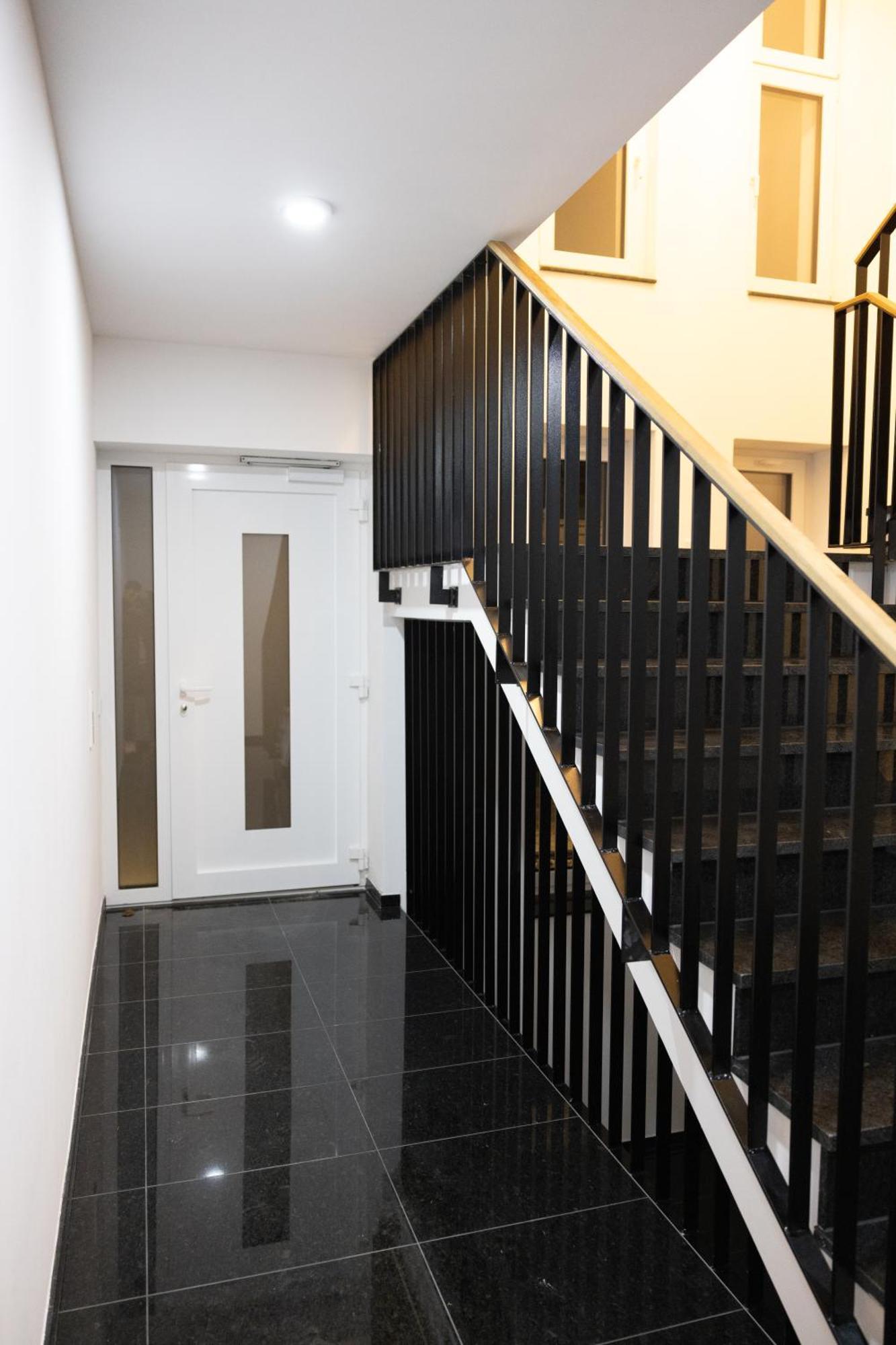Neubau Apartment Mit Kamin Und Terrasse In Premium Lage Parkplatz Inklusive Bielefeld Luaran gambar