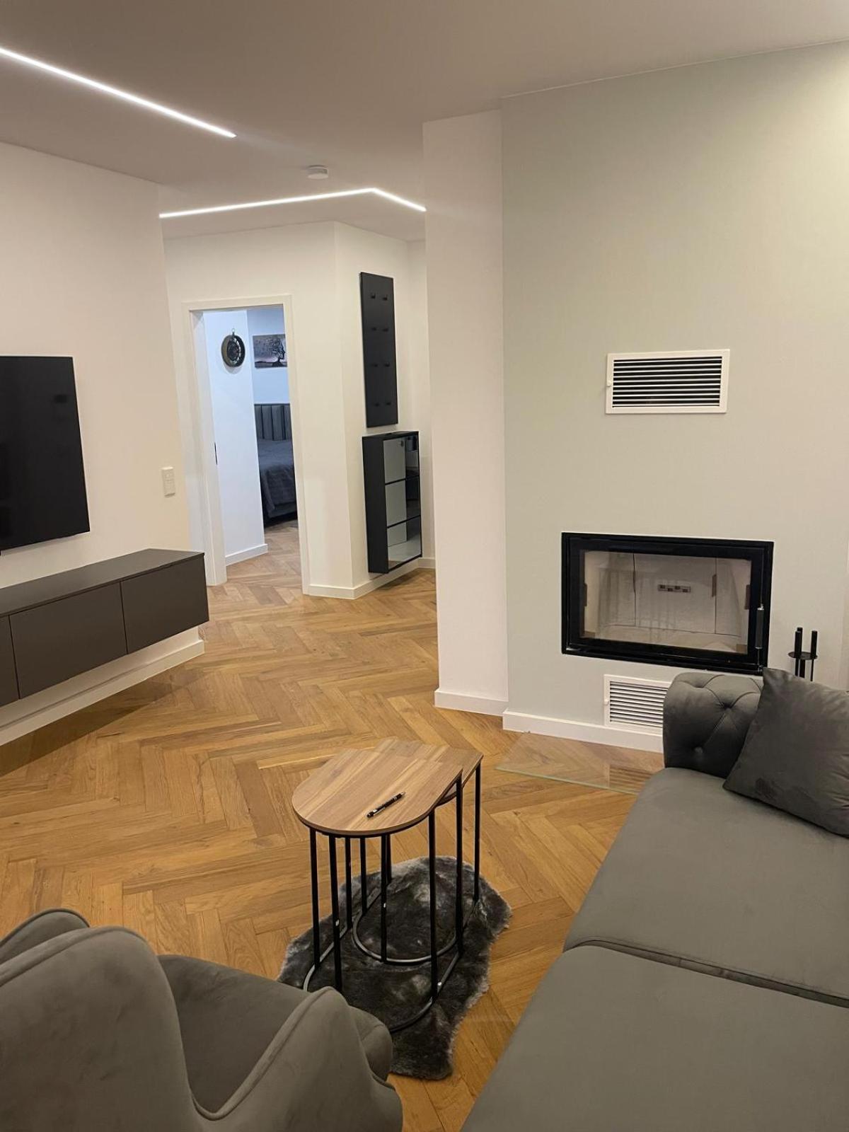 Neubau Apartment Mit Kamin Und Terrasse In Premium Lage Parkplatz Inklusive Bielefeld Luaran gambar